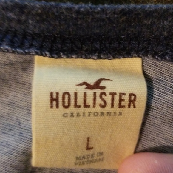 Long sleeve Hollister shirt - Picture 2 of 2